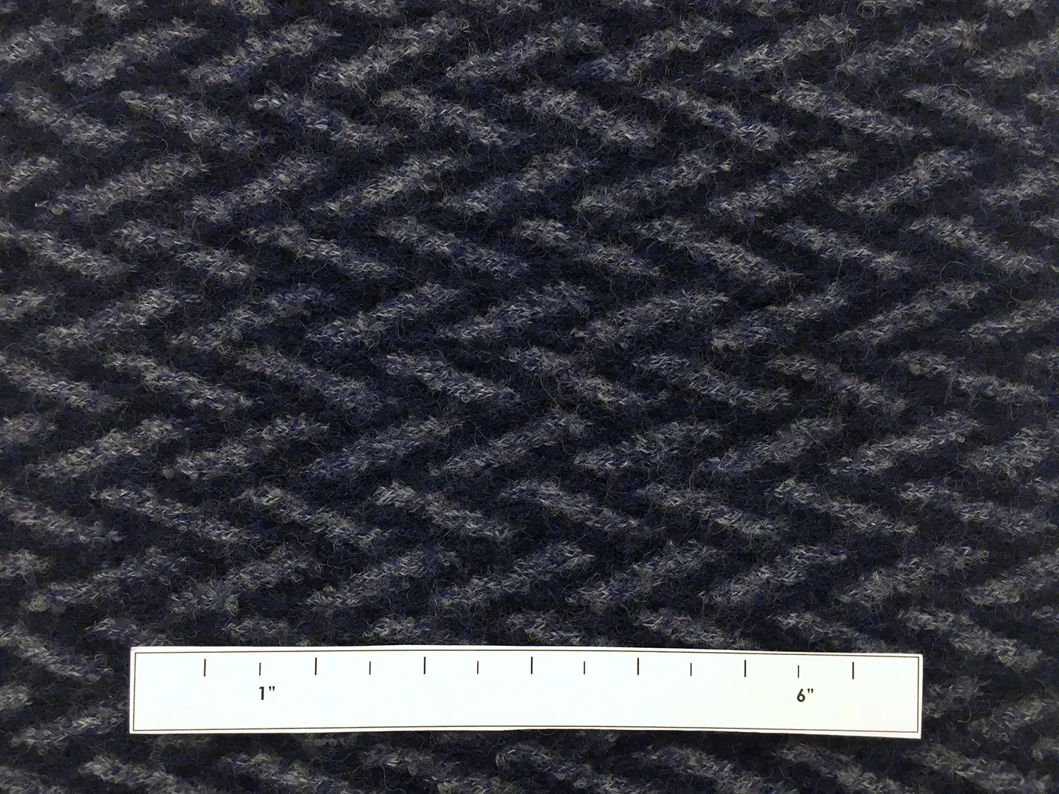 Virgin Wool Knit Herringbone1