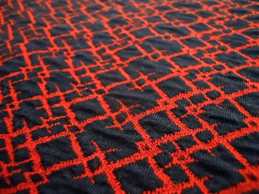 Austrian Virgin Wool and Poly Novelty Knit2