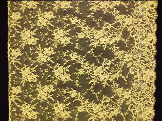 Beaded Metallic Chantilly Lace3