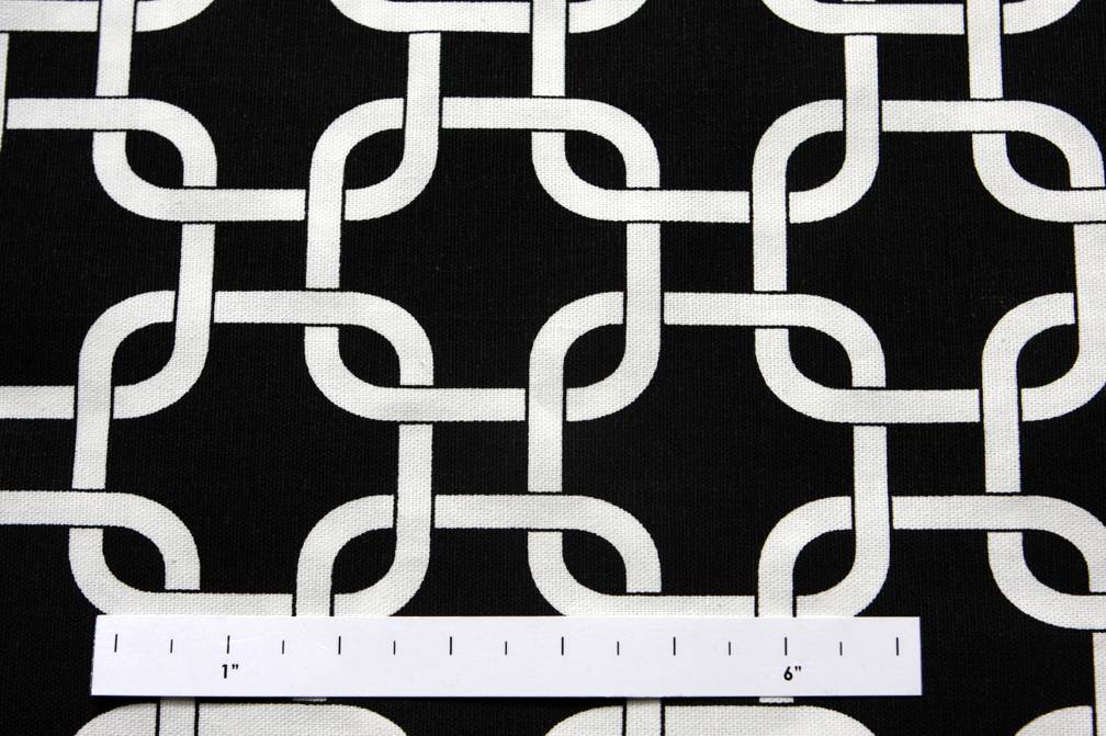 Cotton Canvas Geometric Knot Print1