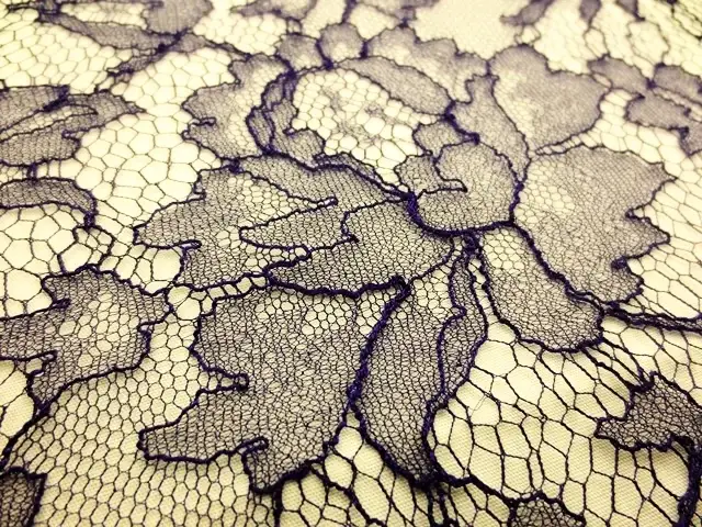 Chantilly Lace2