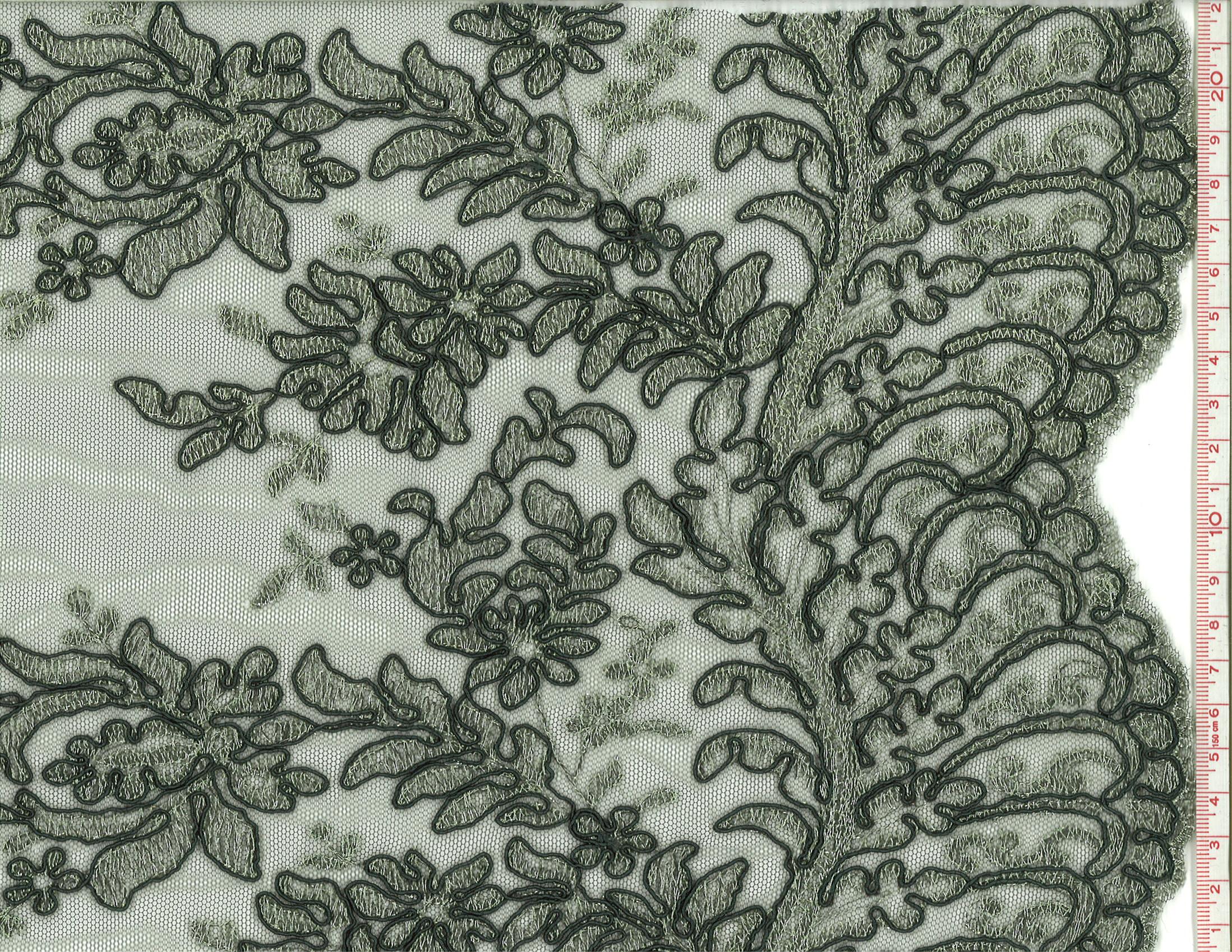 EMBROIDERED ILLUSION0