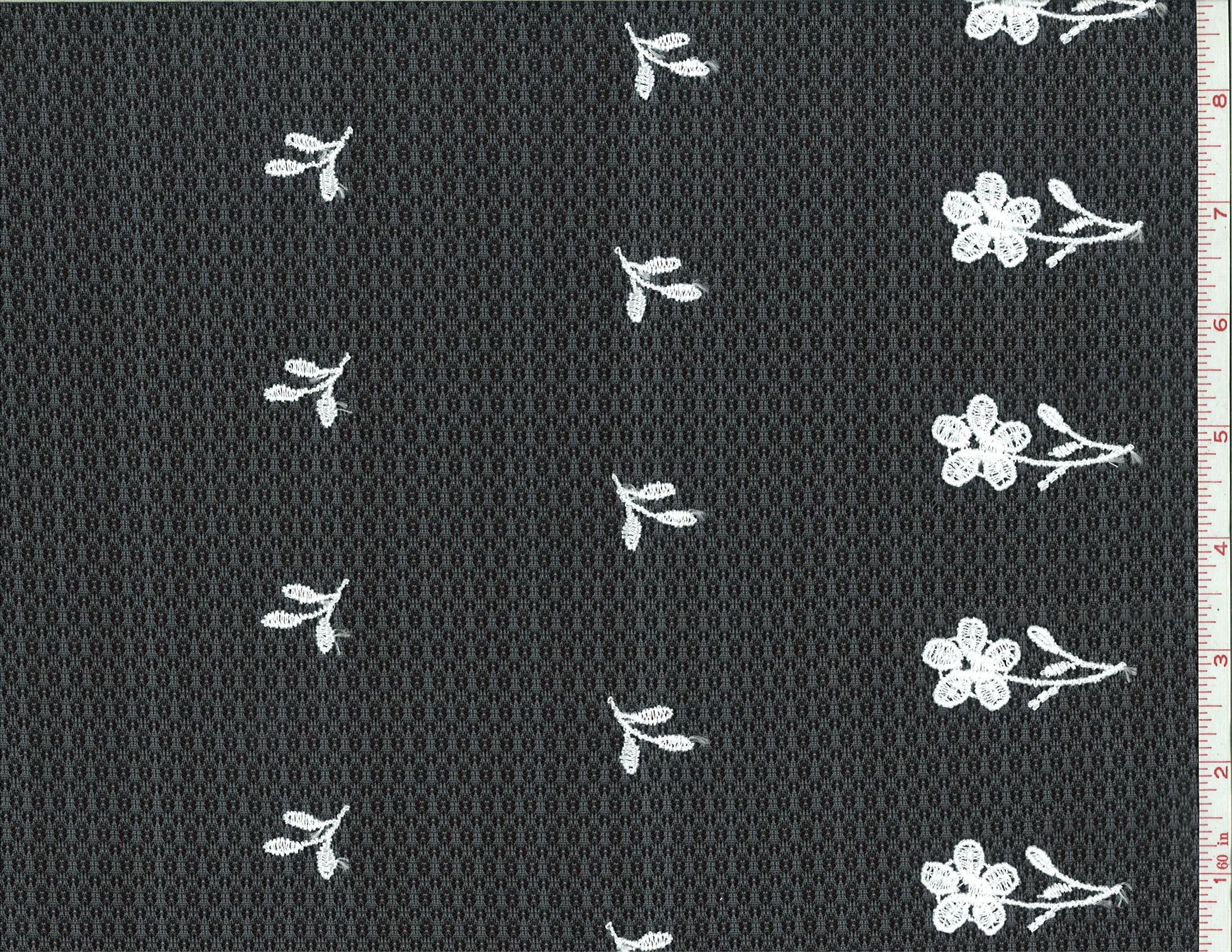 EMBROIDERED SOUFFLÉ NET3