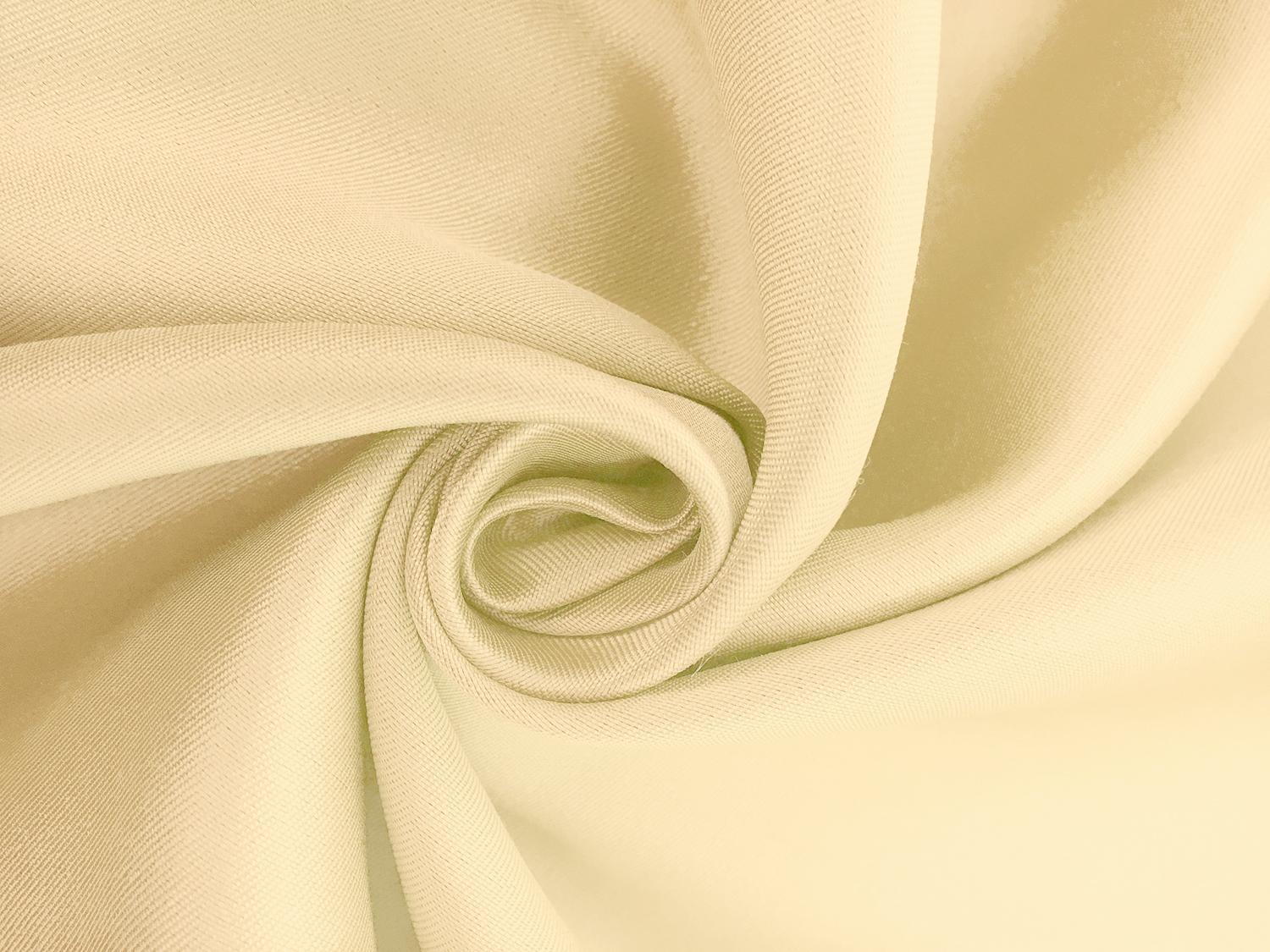 Silk and Wool in Eggshell0