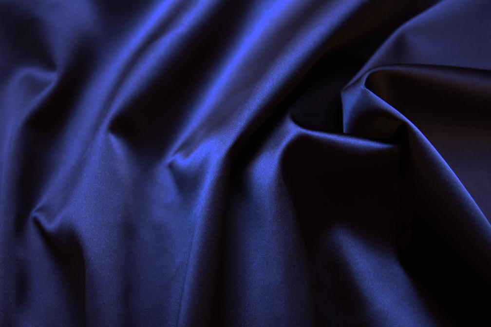 Armani Stretch Satin0