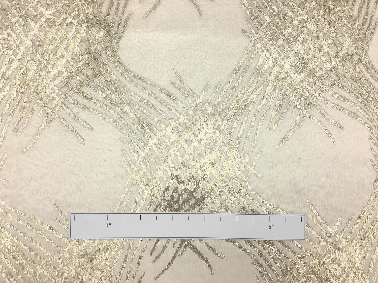 Silk Lurex Panne Velvet with Abstract Motif in White and Gold1