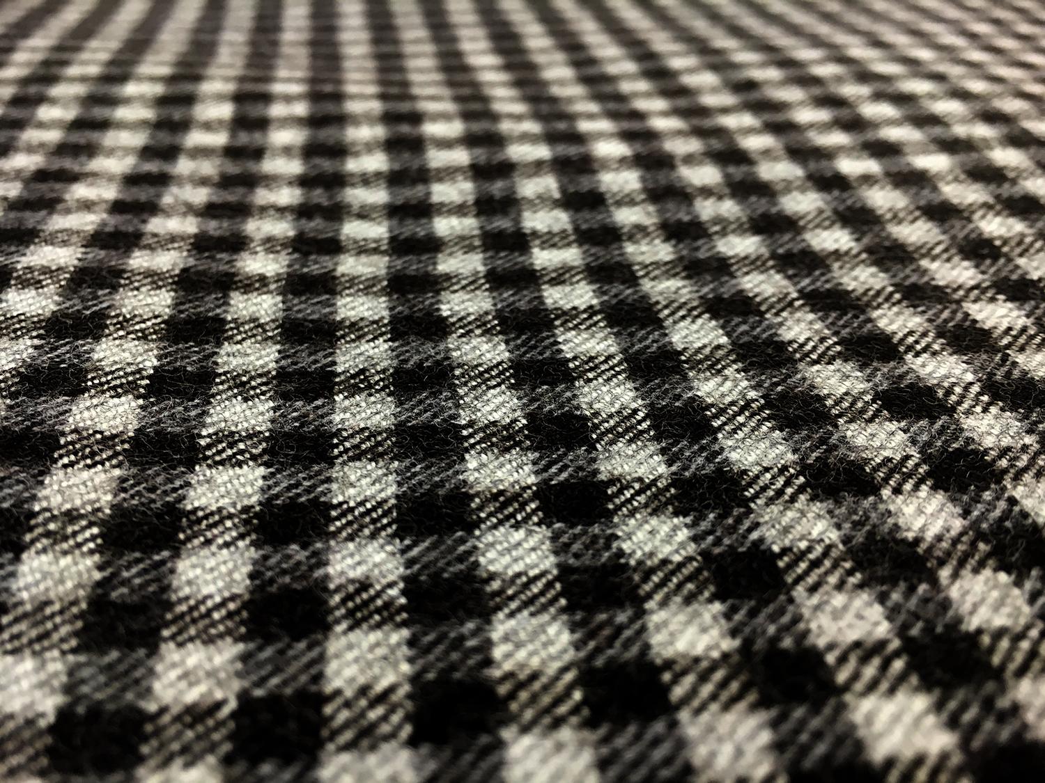 Wool and Lycra Plaid0