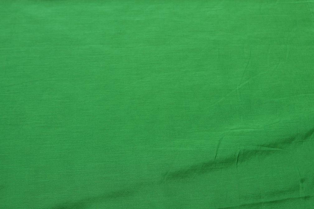 Silk Cotton Voile in Kelly Green0