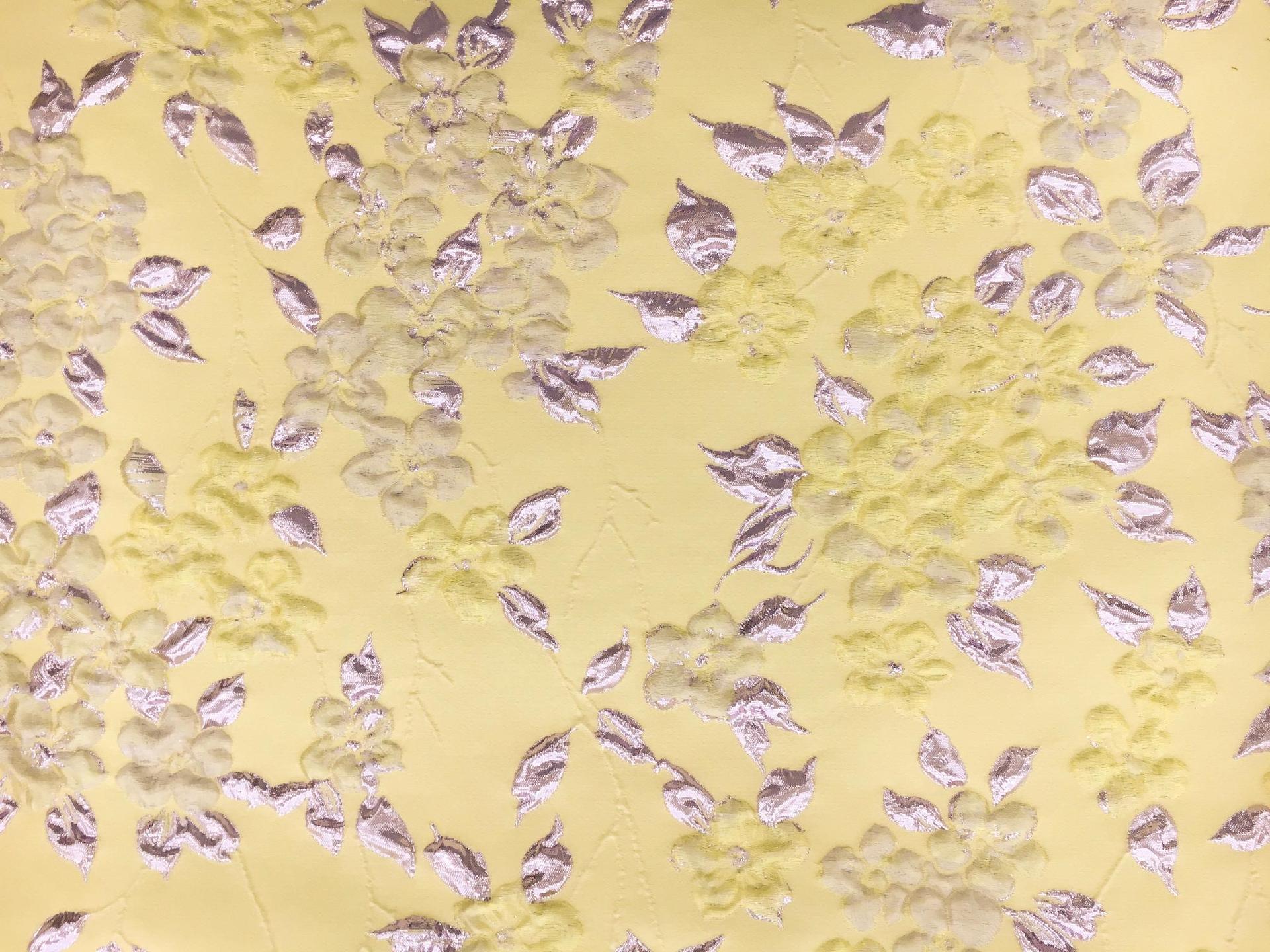 Silk Blend Matelassé with Flowers and Metallic Leaves0