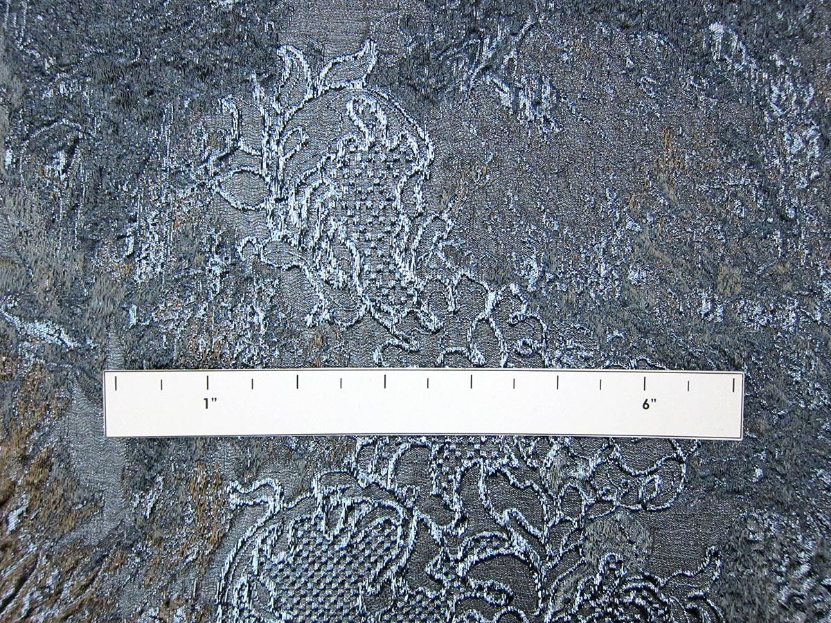 Metallic Silk Blend Organza Cloqué2