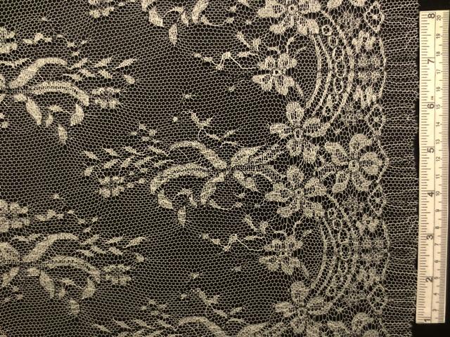 Metallic Chantilly Lace0