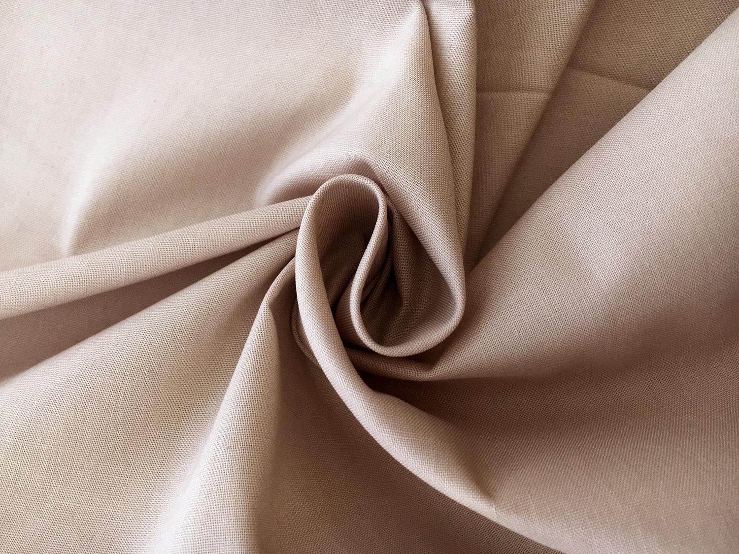 Extra Wide Kona Cotton in Parchment1