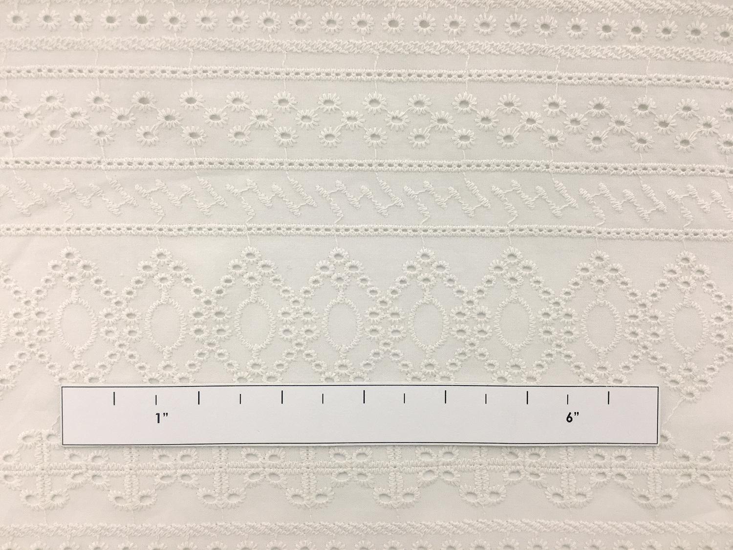 Cotton Eyelet in Antique Ivory1