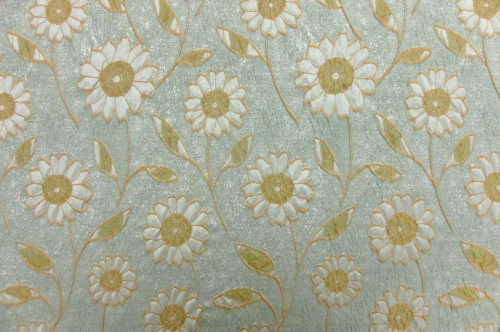 Floral Matelasse Brocade0