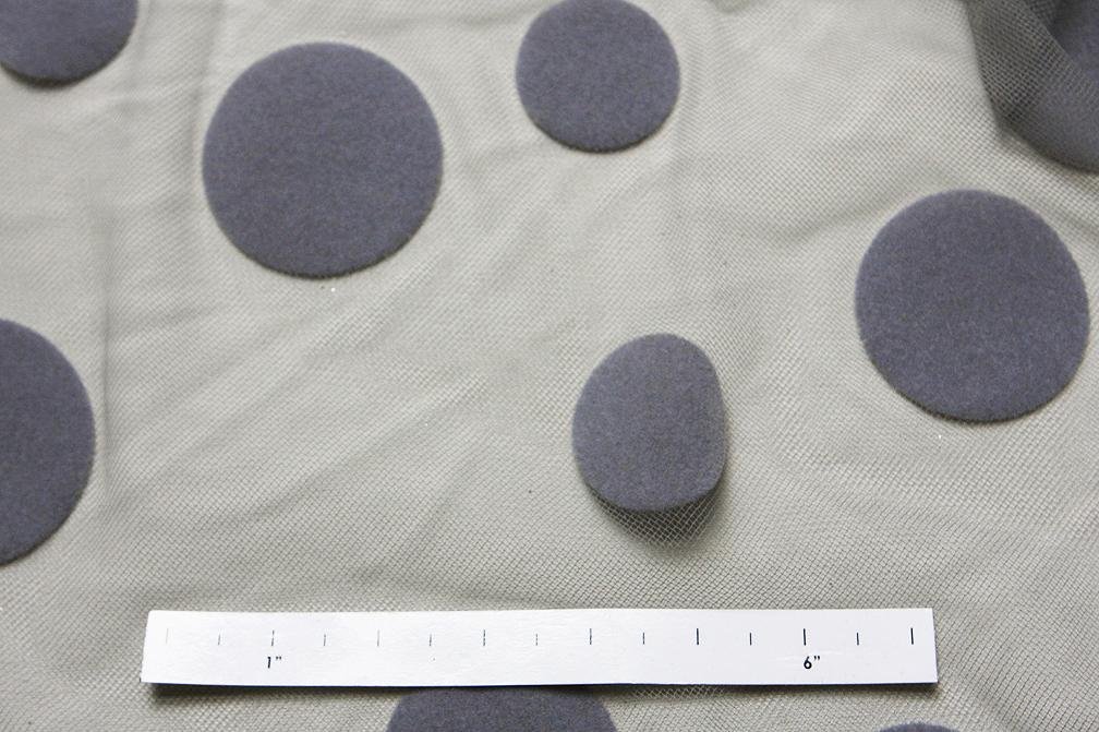 Flocked Dots on Illusion1