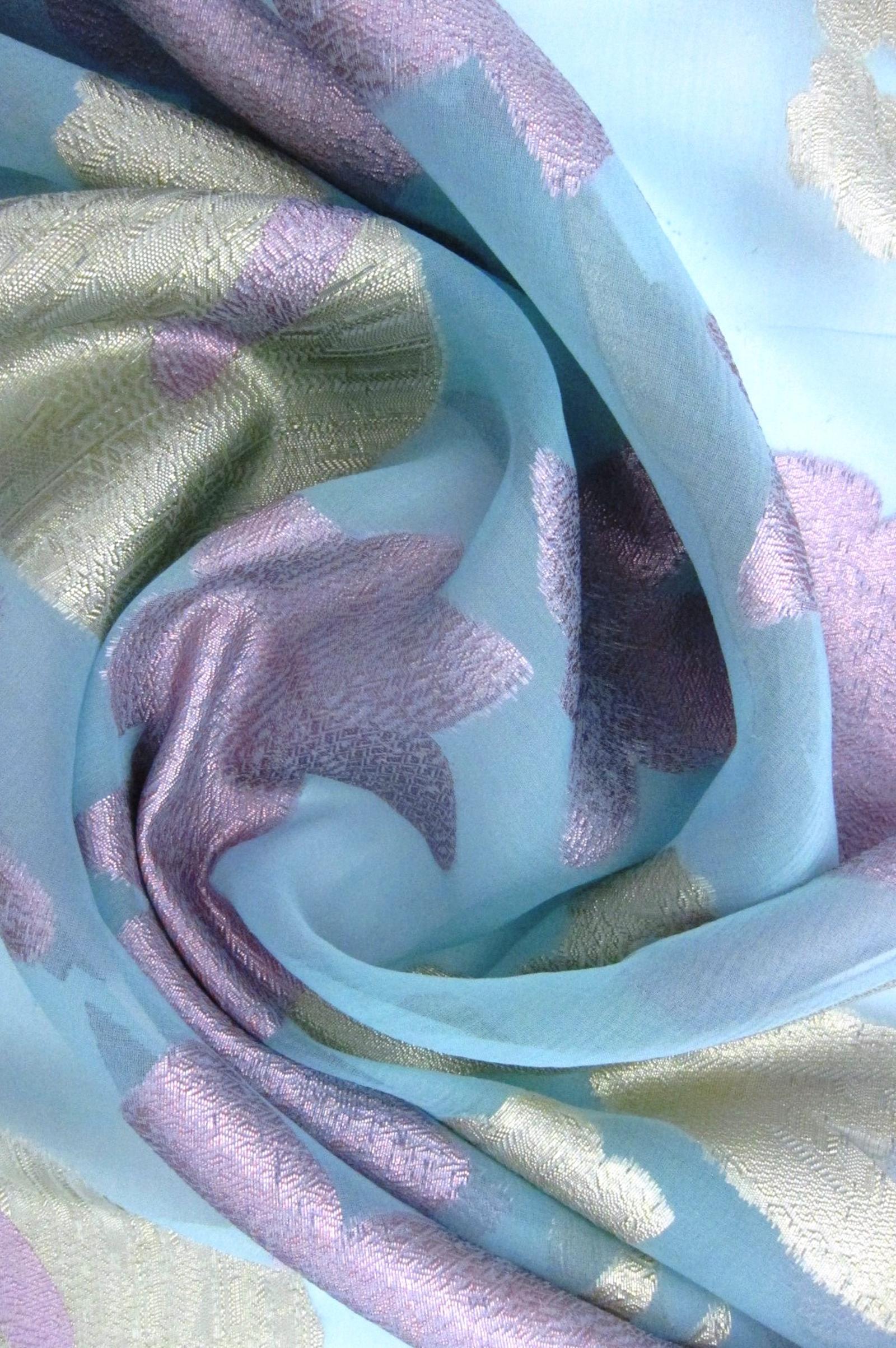 Silk Metallic Fil Coupé Organza3