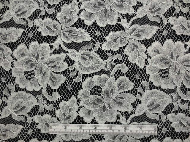 Metallic Chantilly Lace1