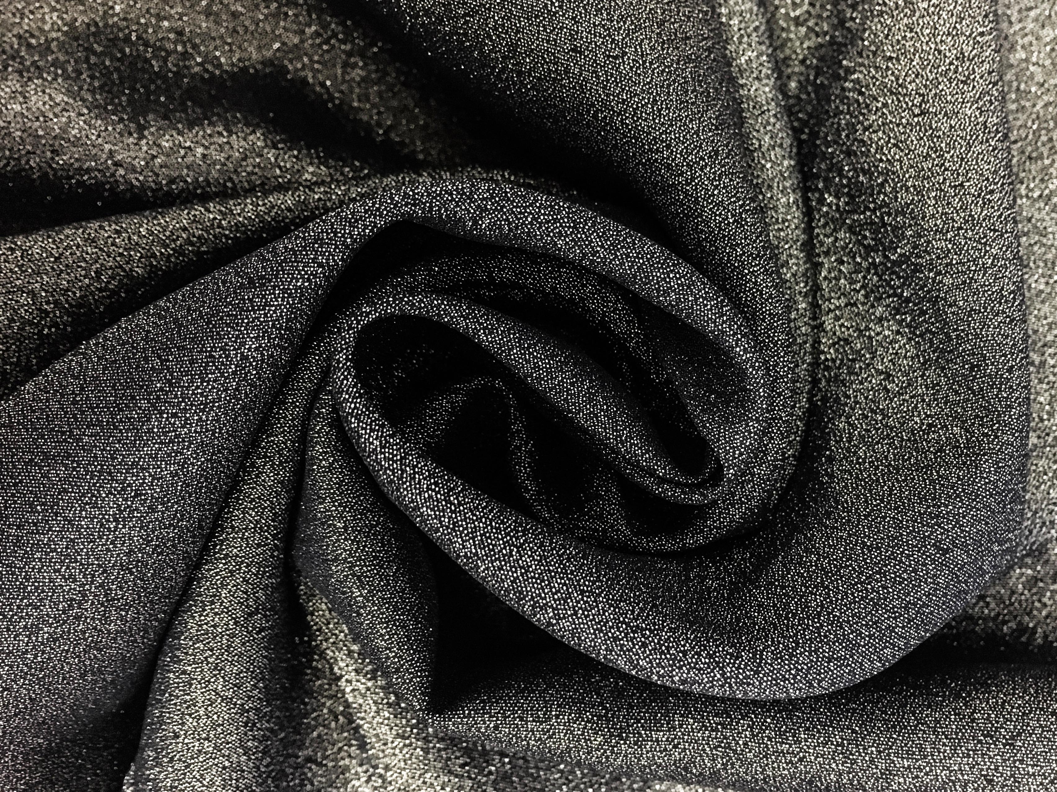 Lightweight Silk Blend Metallic Crepe0