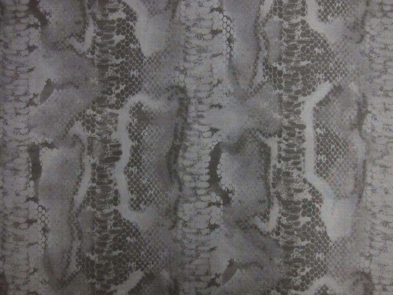 Heavy Metallic Silk Blend Printed Organza0
