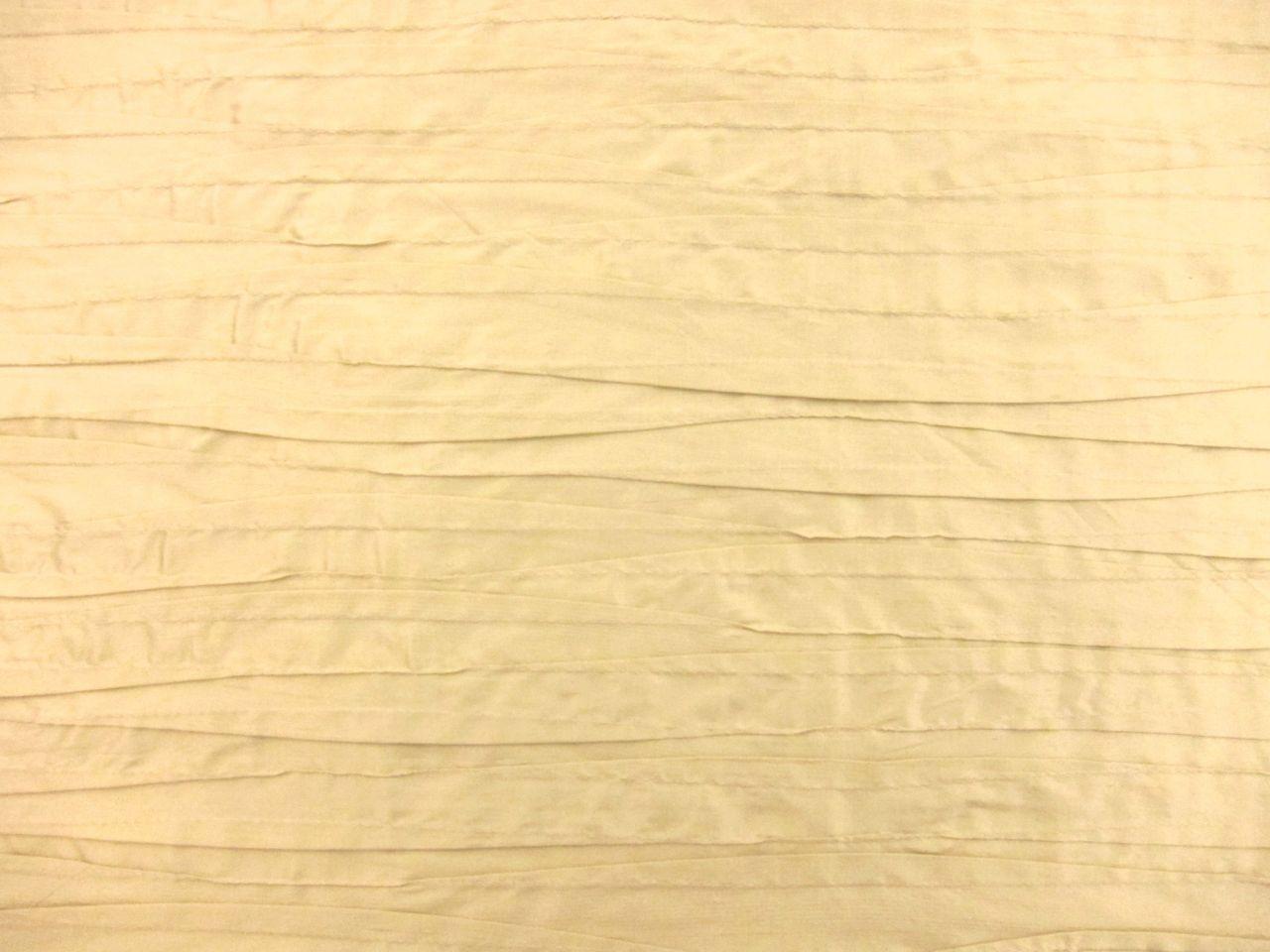 Tucked Silk Shantung0