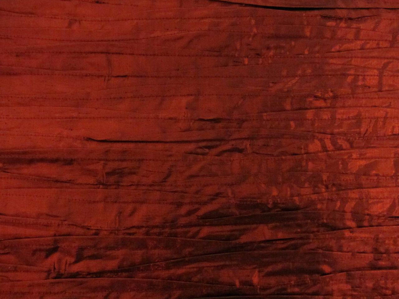 Metallic Tucked Silk Shantung0