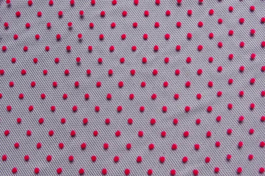 Flocked Dots on Illusion0