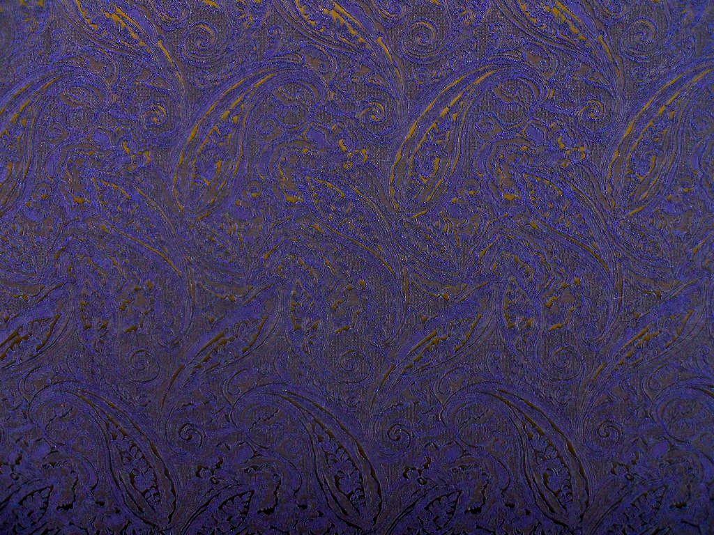 Lightweight Stretch Cloqué0