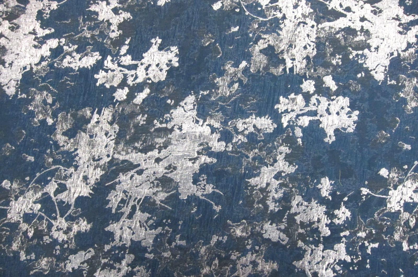 Metallic Silk Georgette Cloqué0