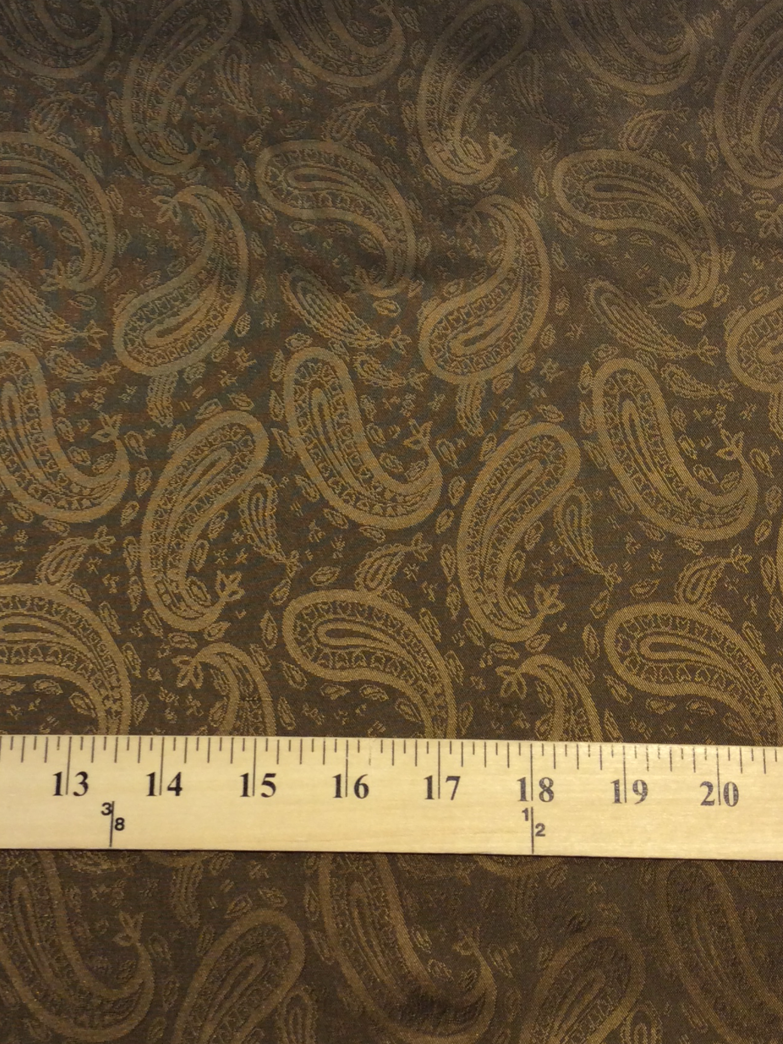 Novelty Jacquard Lining in Nugget