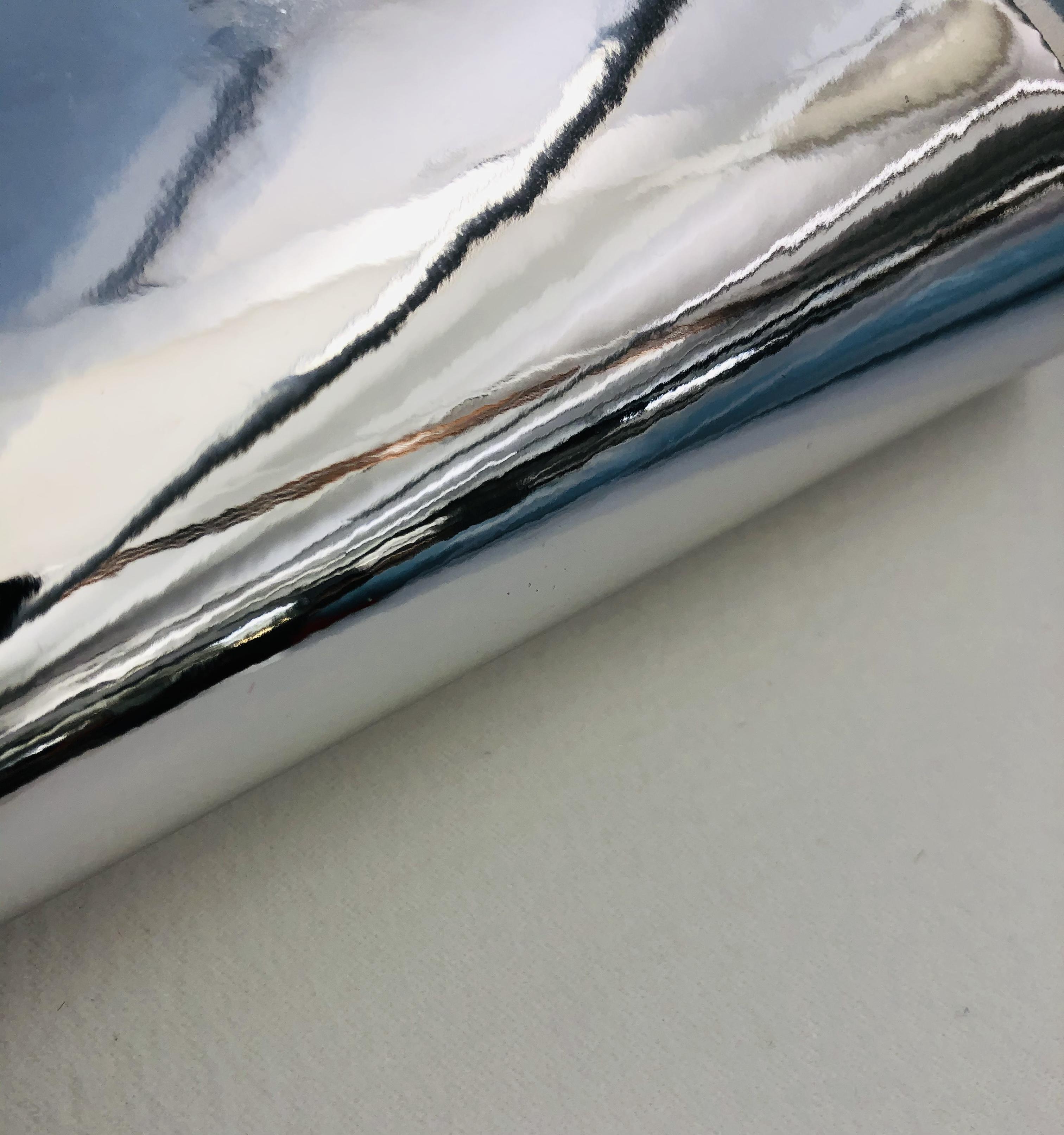 Mirror Reflective Vinyl in Silver