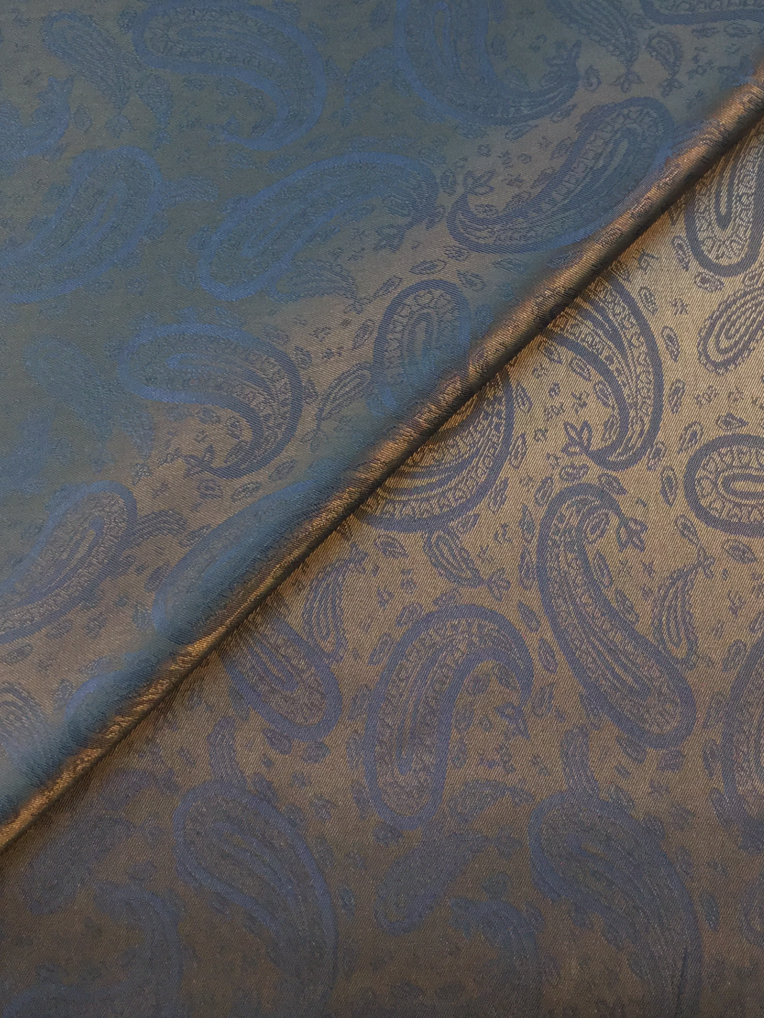 Novelty Jacquard Lining in Vintage Taupe w/ Paisleys