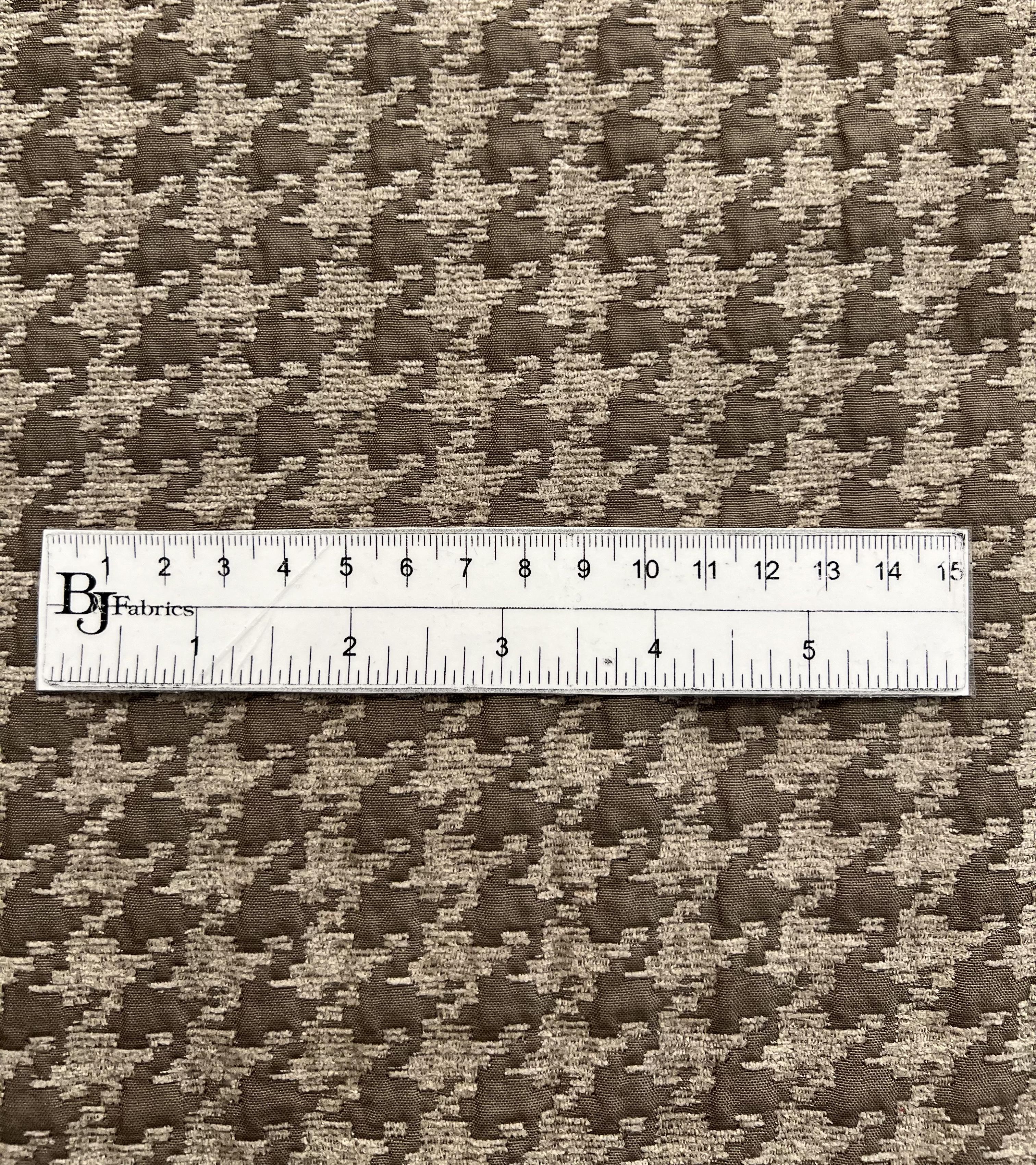 Houndstooth Chenille Brocade in Taupe