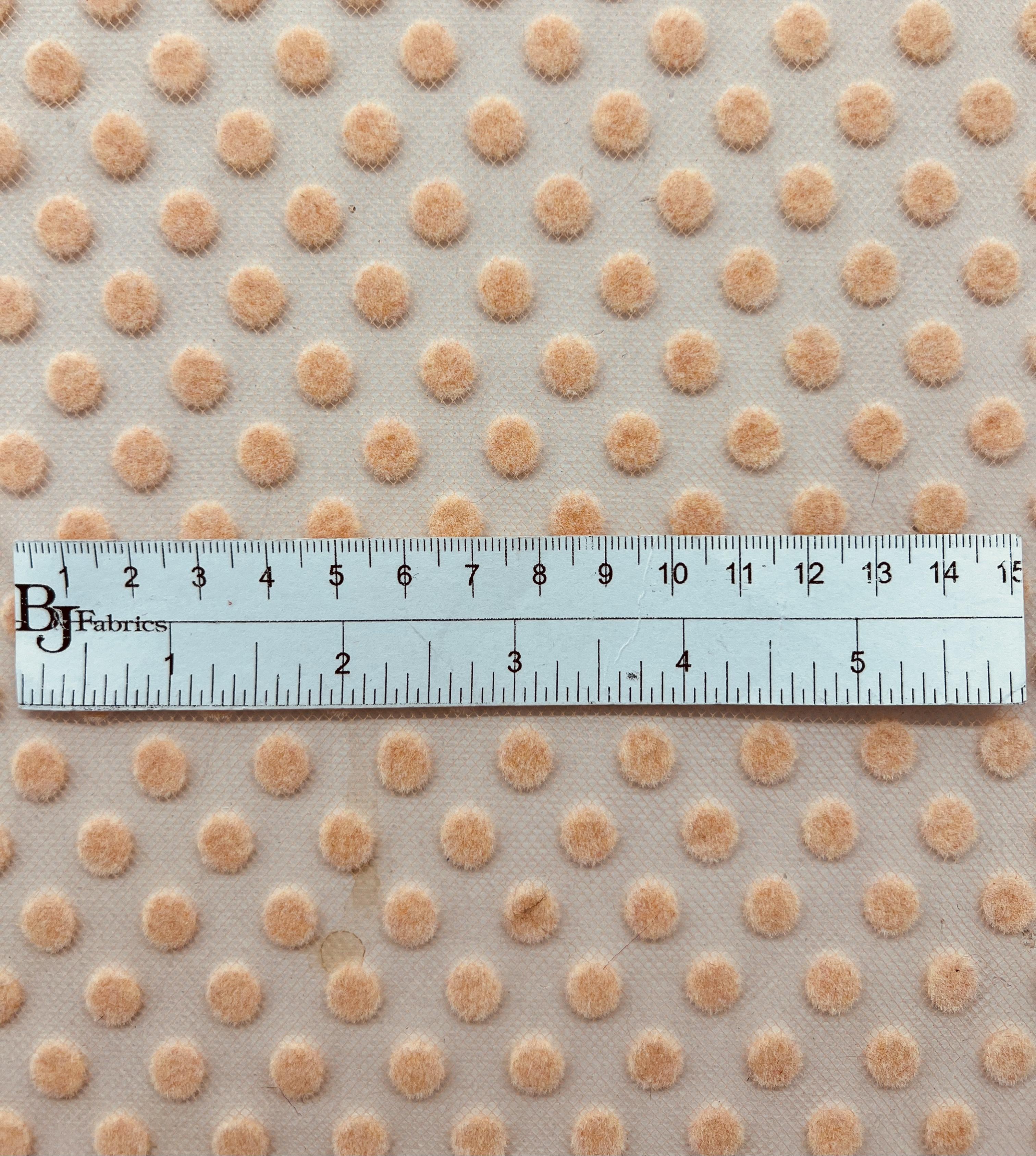 Flocking on tulle in Peach