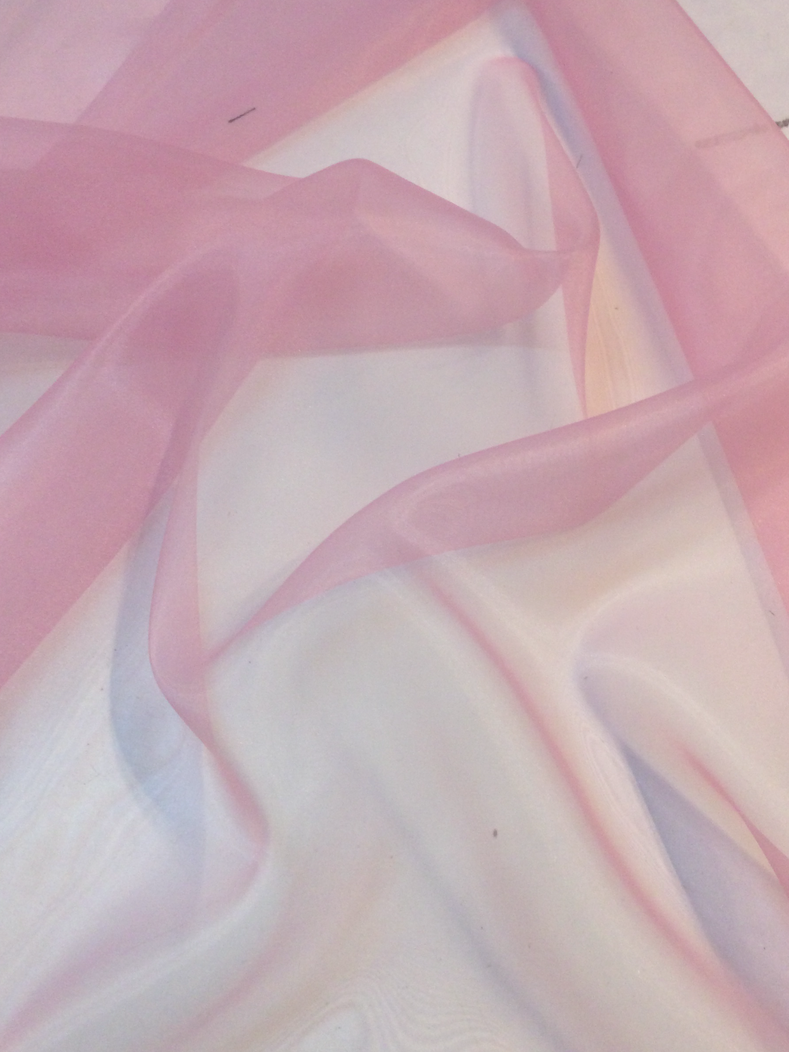 Polyester Organza in Daphne Rose