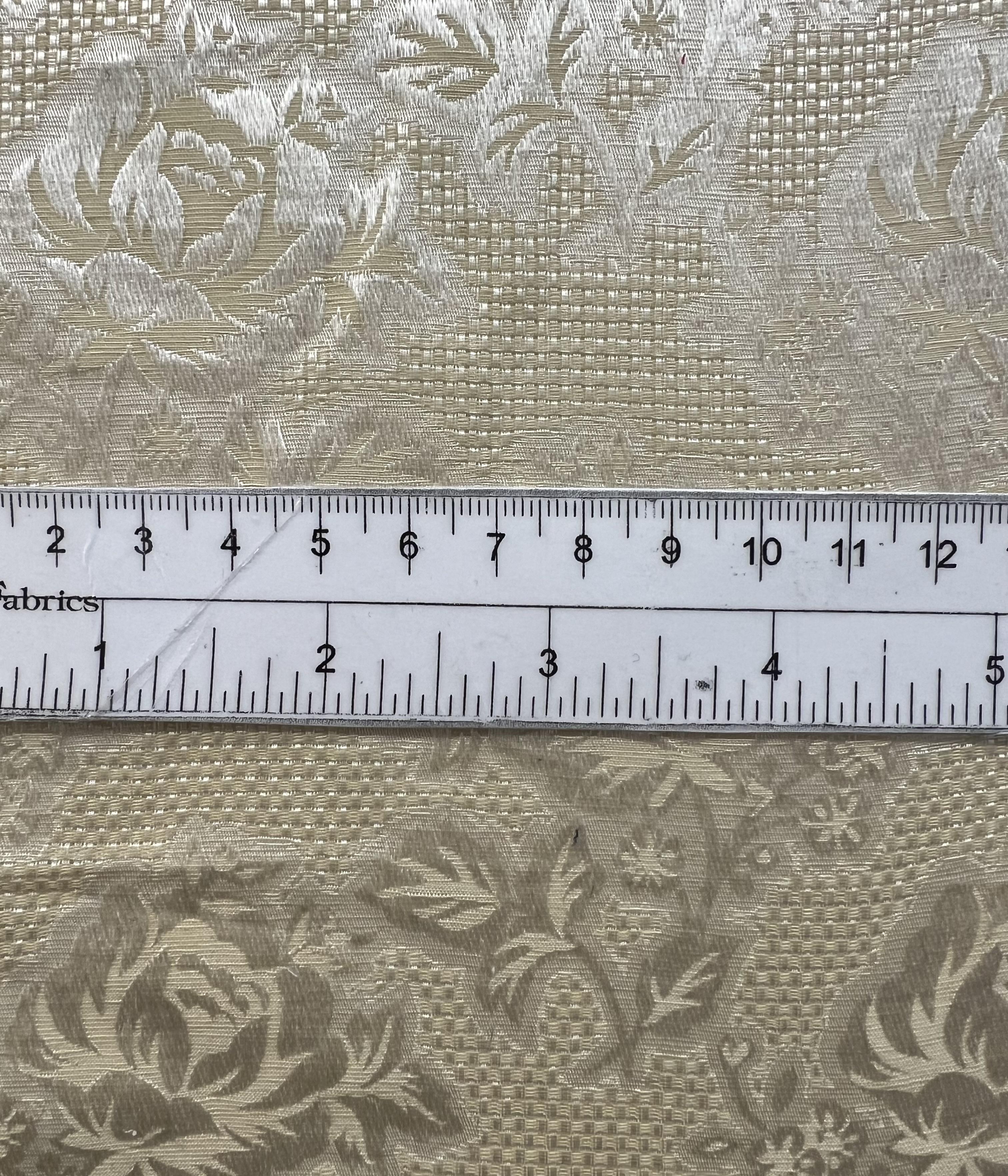 Silk and Cotton Lino Weave Jacquard with Roses