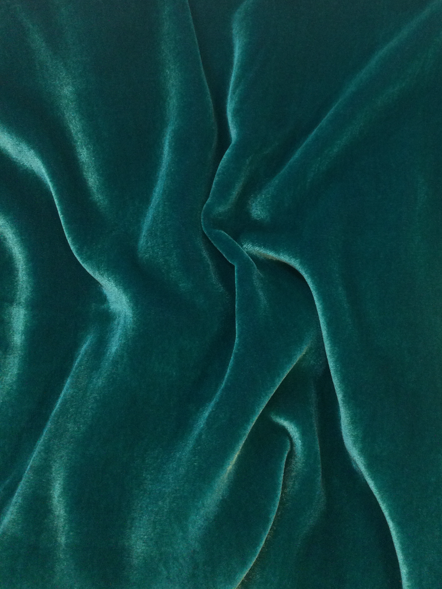 Silk Rayon Velvet in Emaraude Green