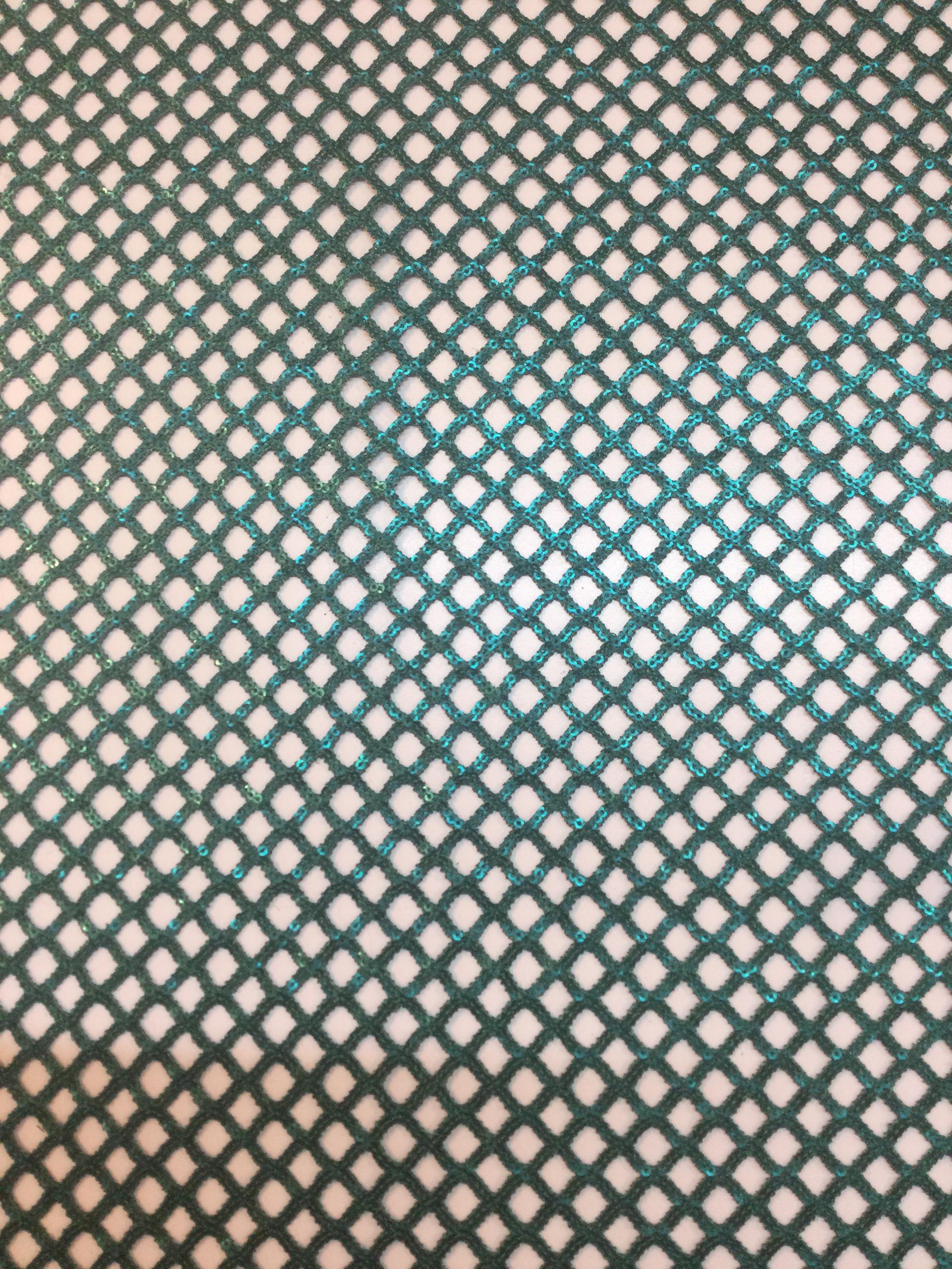 Matte Finish Fishnet Mini-Sequins in Green