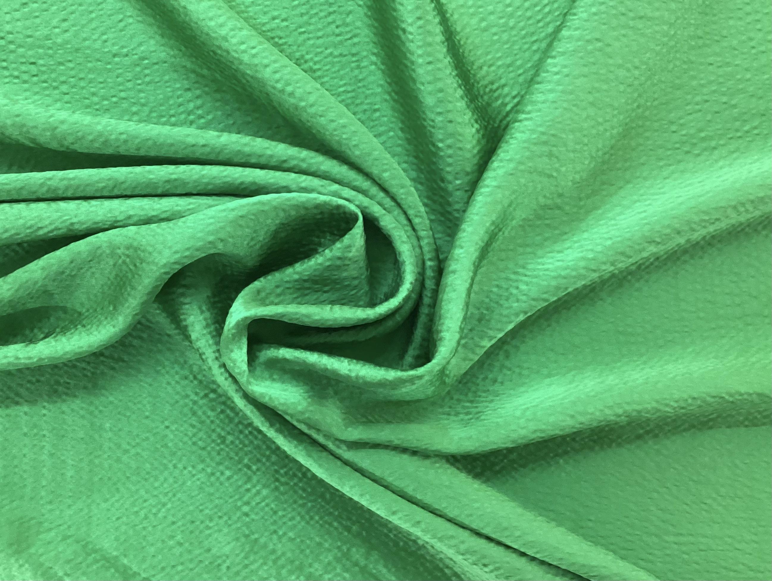 Hammer Silk Charmeuse in Emerald Green
