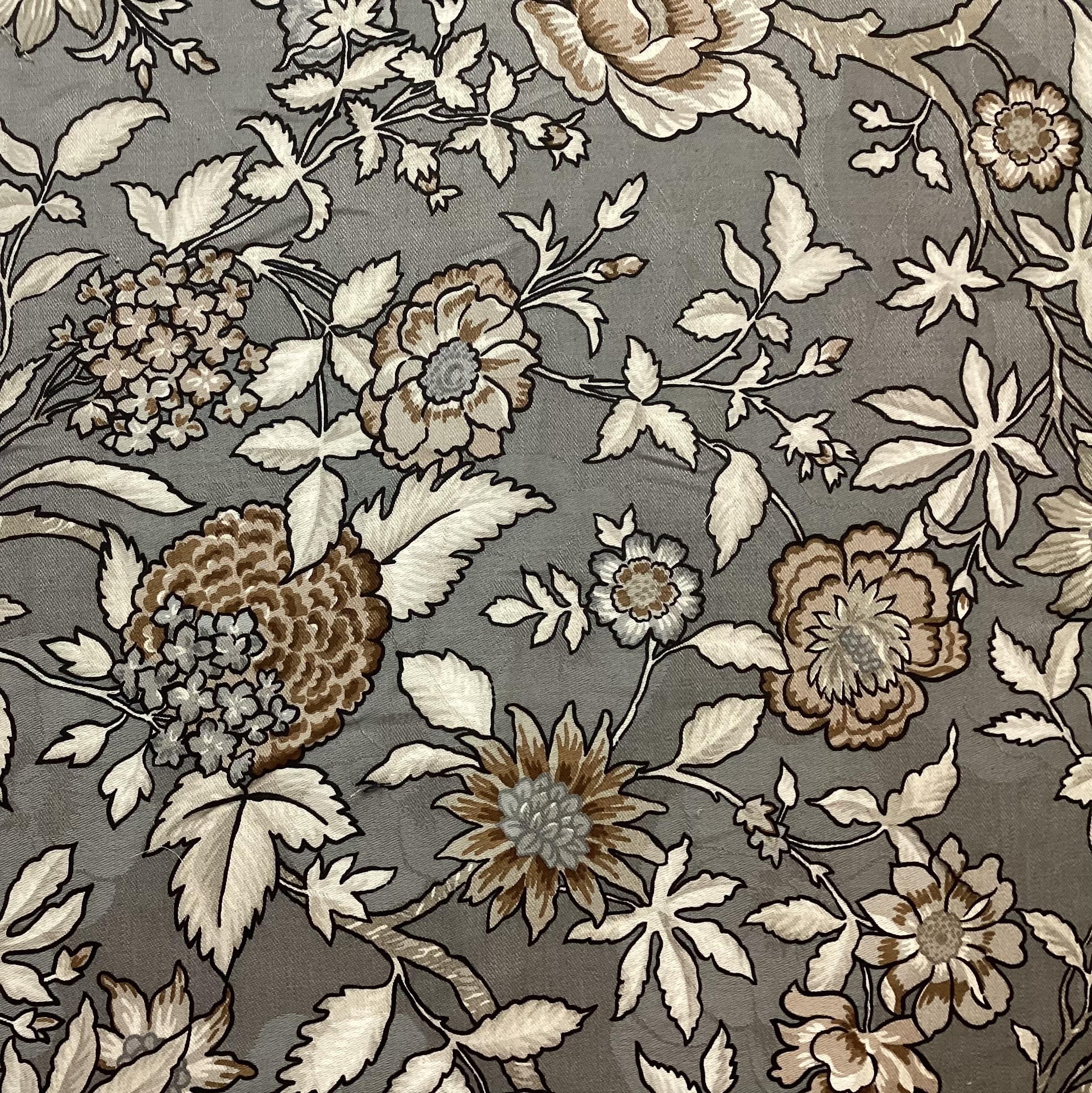 LINEN & RAYON PRINTED JACQUARD IN EARTH TONES ON GREY