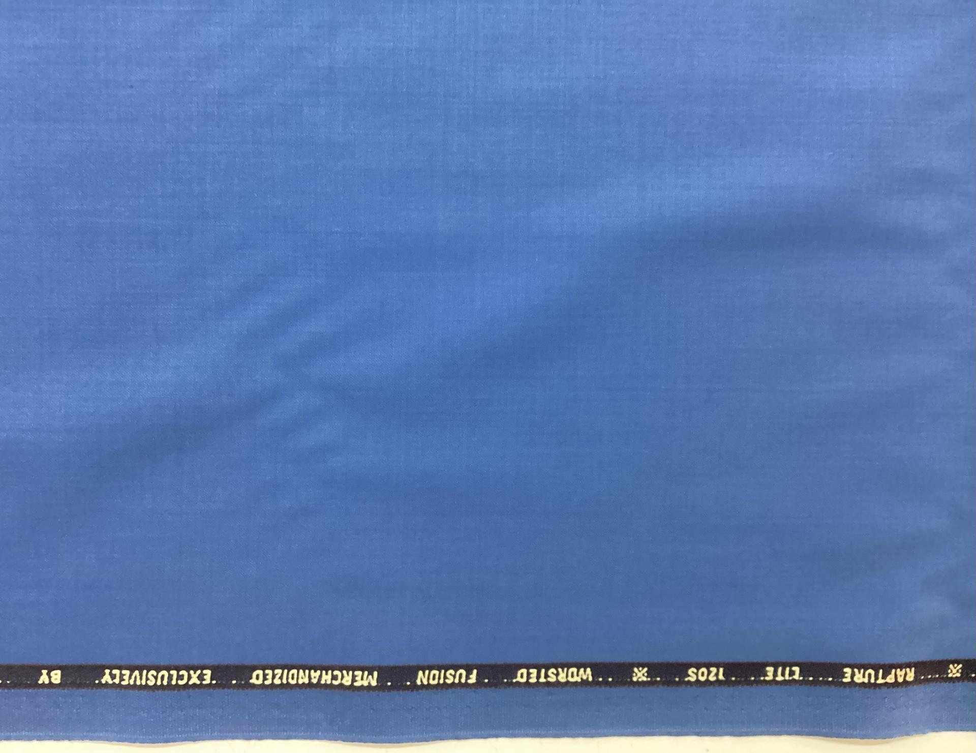 Made in Italy 70% Wool 30% Polyester Super 120's In Caribbean Sea