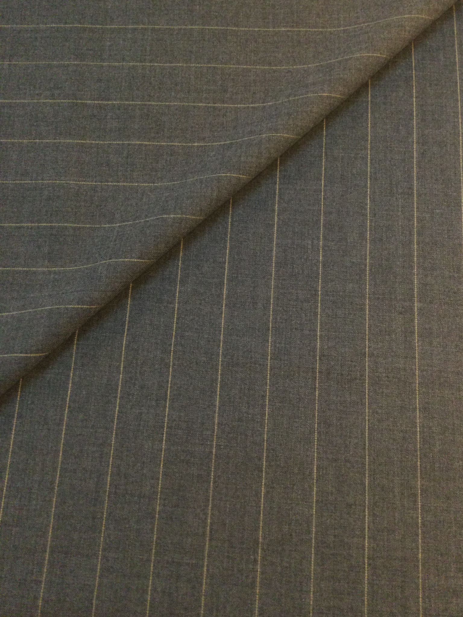 100% WOOL SUPER 100s