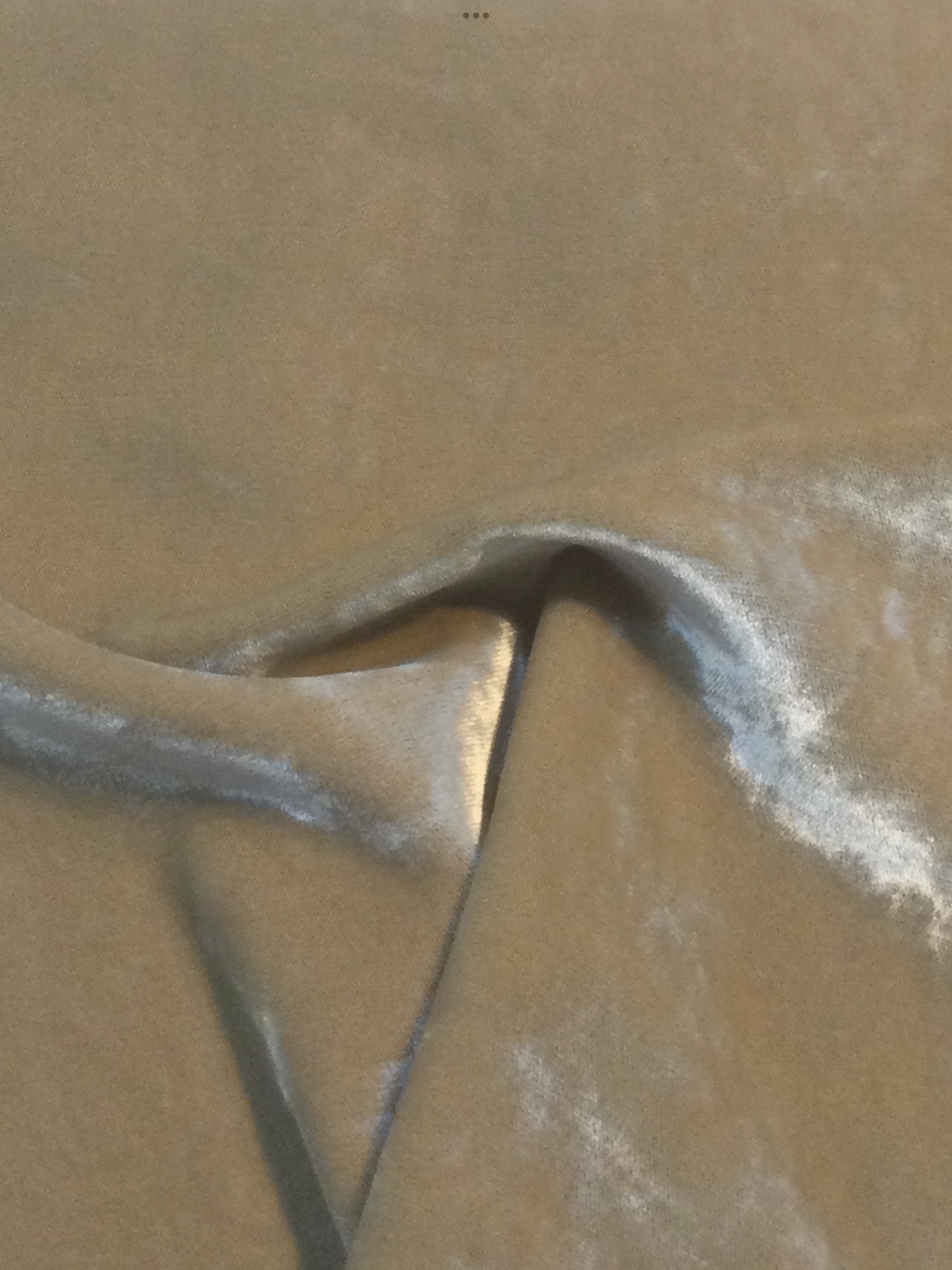 Made in Italy 100% Viscose Velvet in Sand