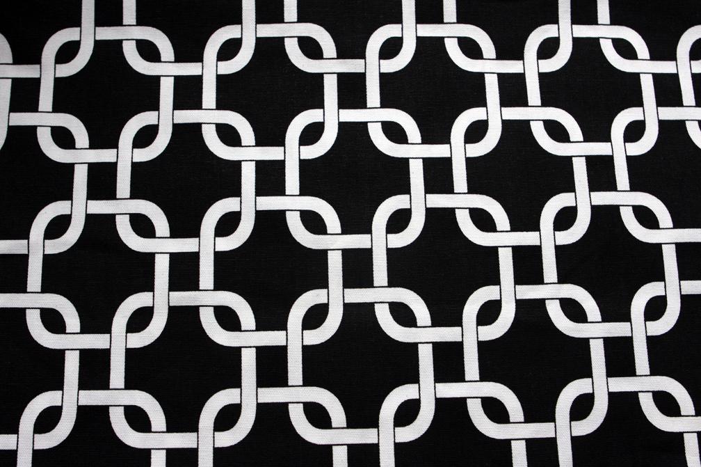 Cotton Canvas Geometric Knot Print0