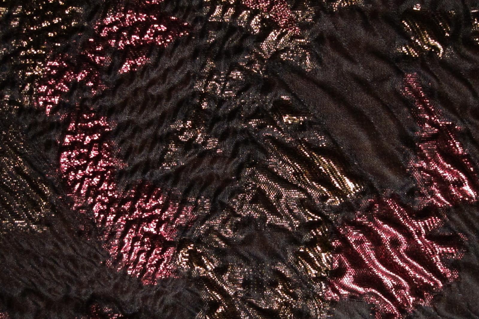 Silk Blend Metallic Fil Coupé Organza2