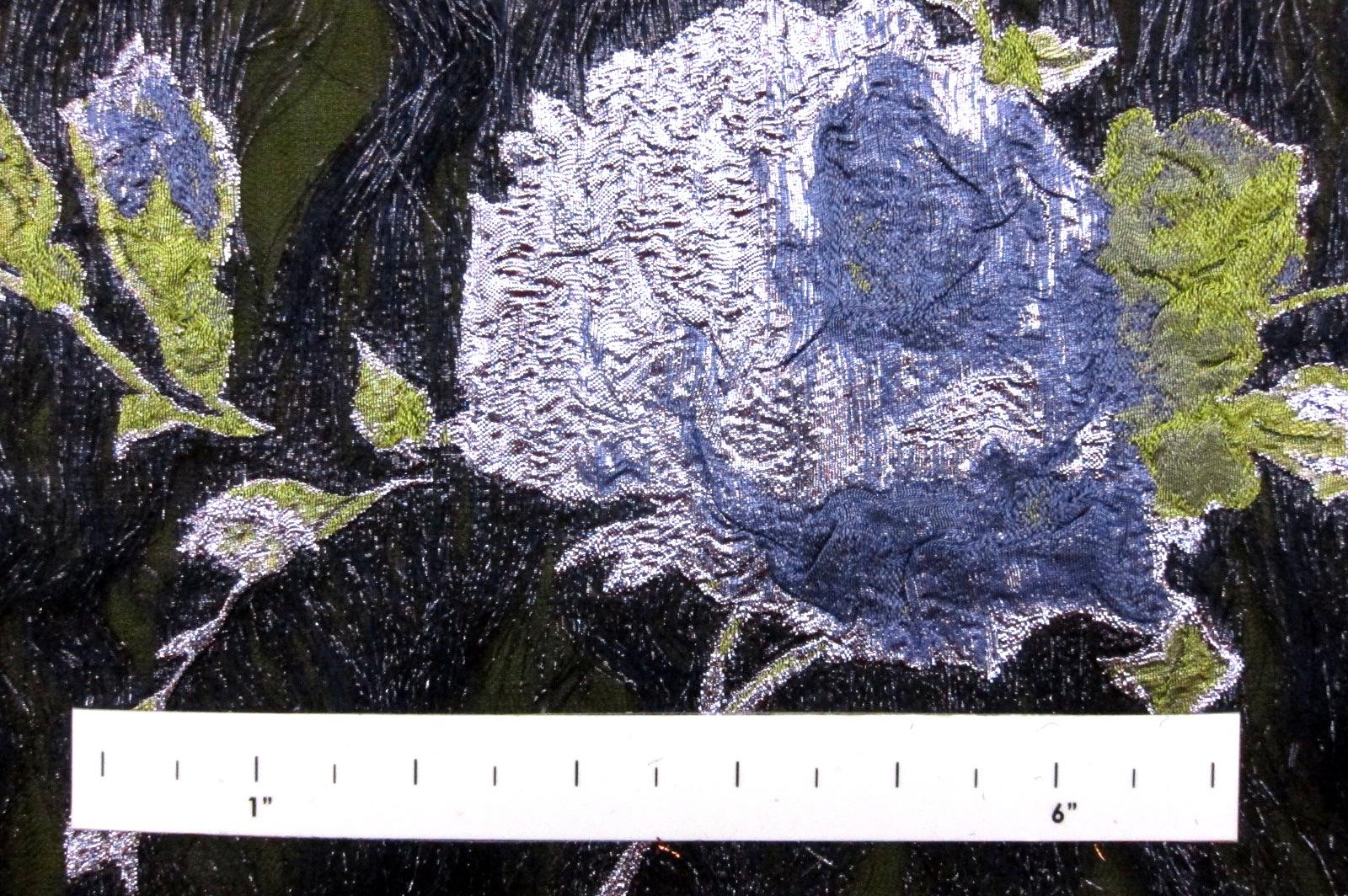 Silk Blend Metallic Cloqué1