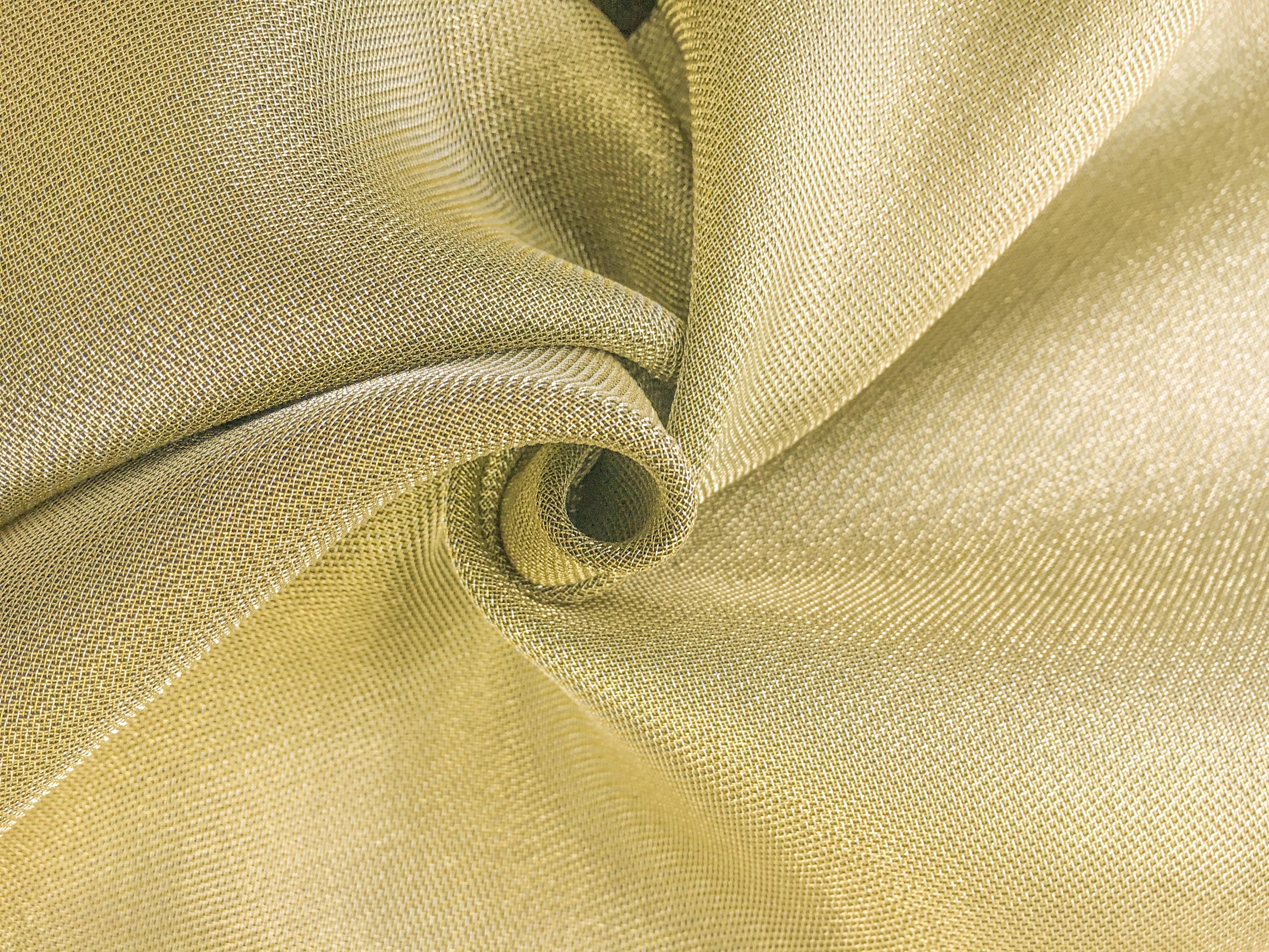 Silk and Viscose Metallic Crepe with Gold Back