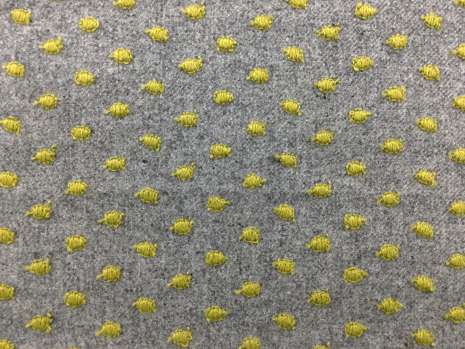 Cotton Wool Flannel With Embroidered Dots0