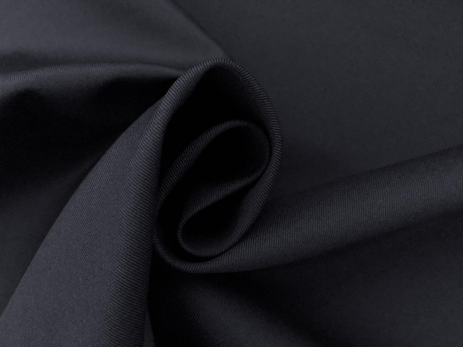 Combed Cotton Fineline Twill in Navy1
