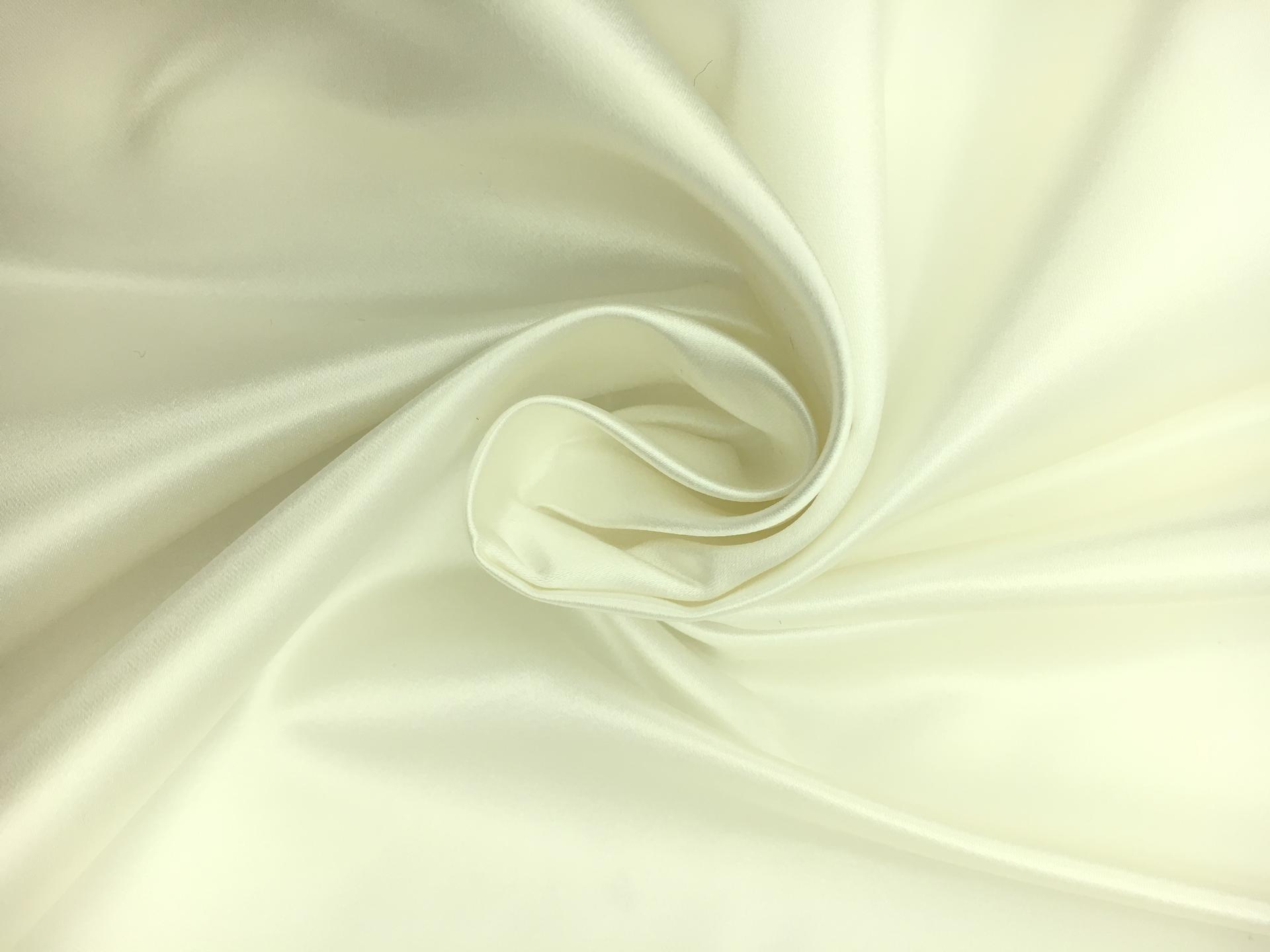 Italian Silk Duchesse Satin in Eggshell0