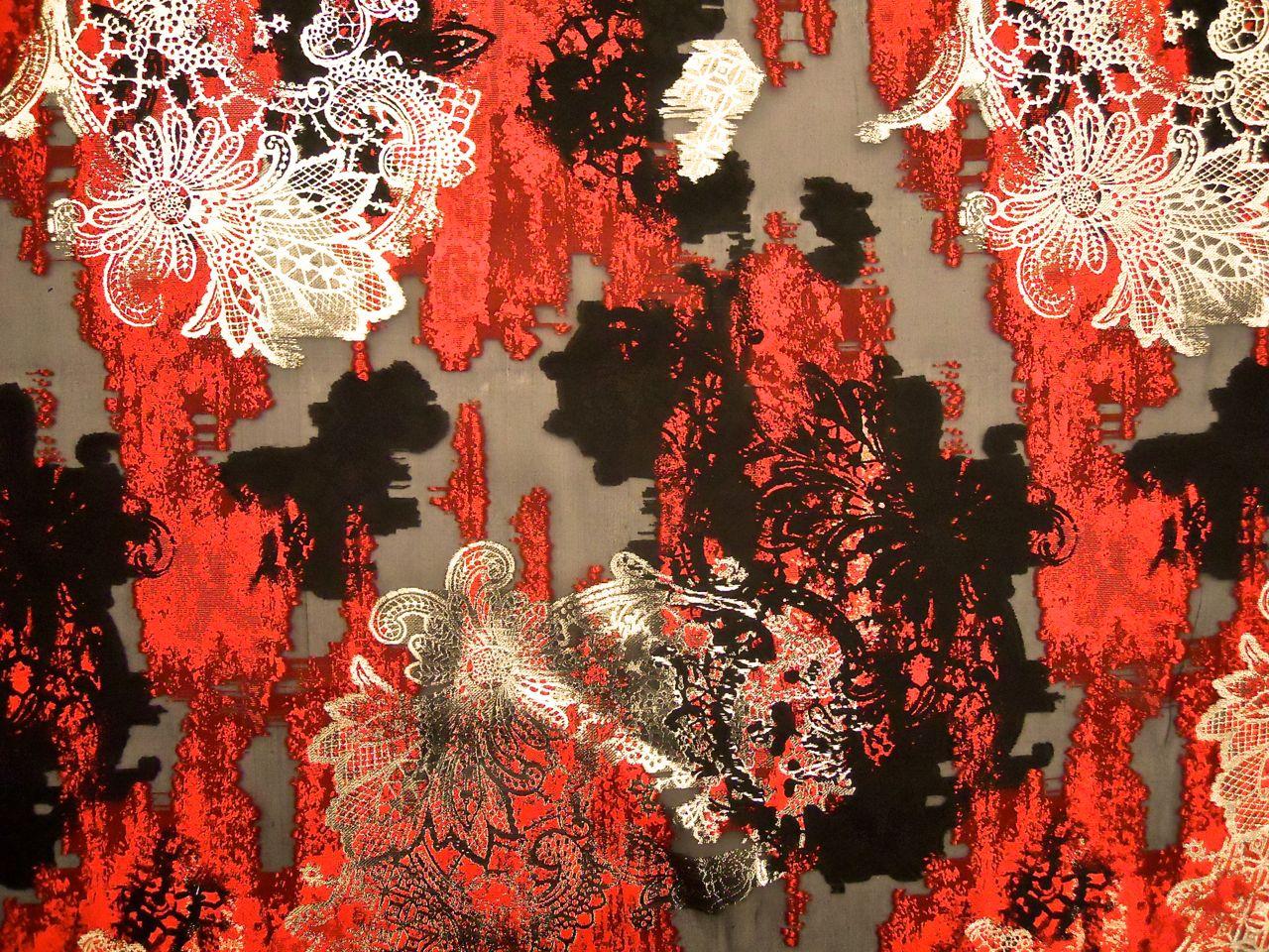 Silk Blend Metallic Fil Coupé Organza0